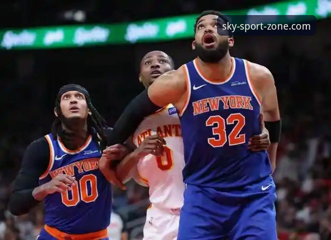 NBA季后赛尼克斯140-89狂胜老鹰深度评测：半场47分差创历史纪录，天空体育平台赛事解析